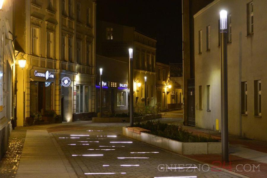 Rezydencja Marzec Gniezno Exterior foto